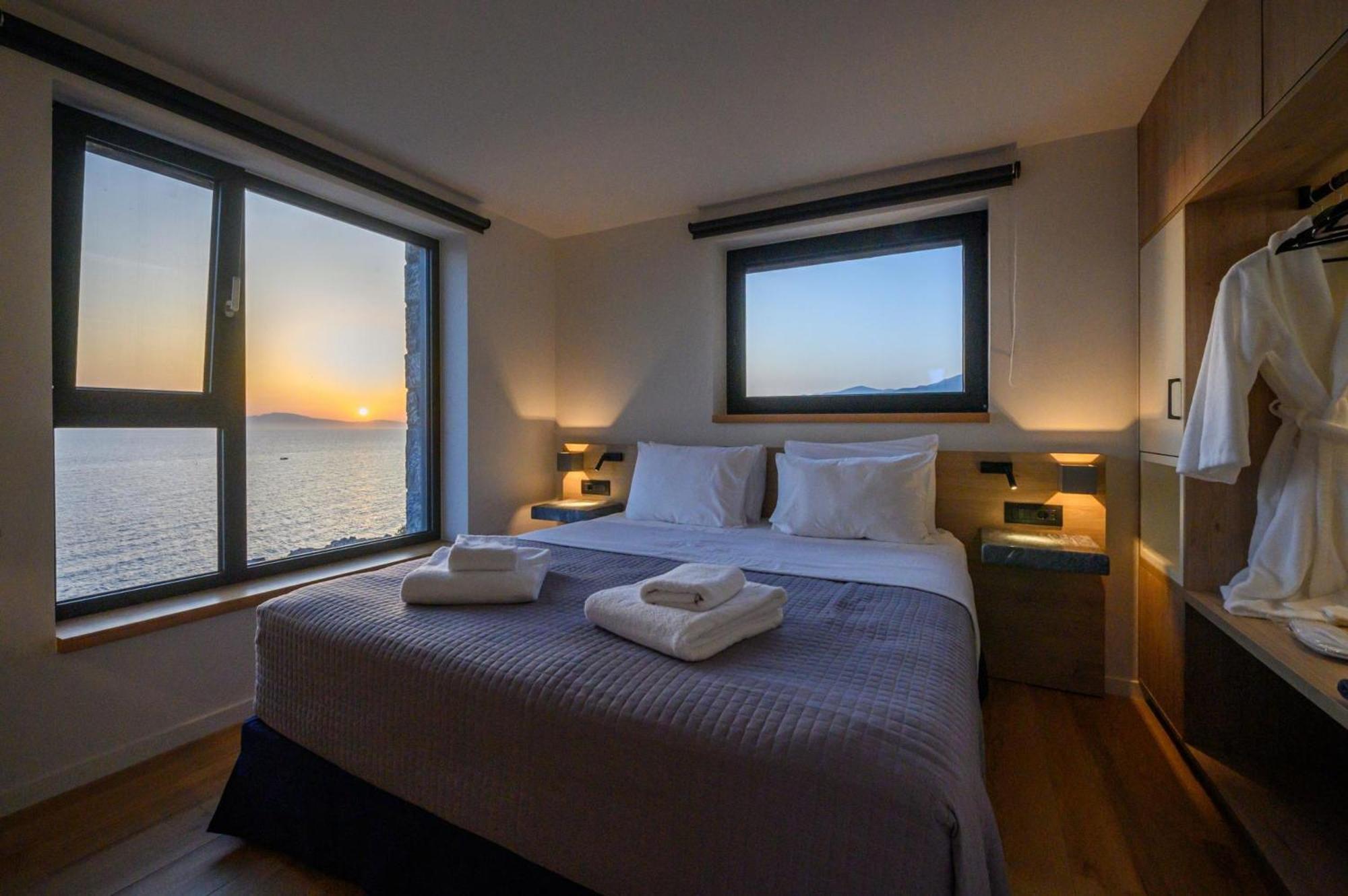 Mani Suites Agios Nikolaos  Bagian luar foto