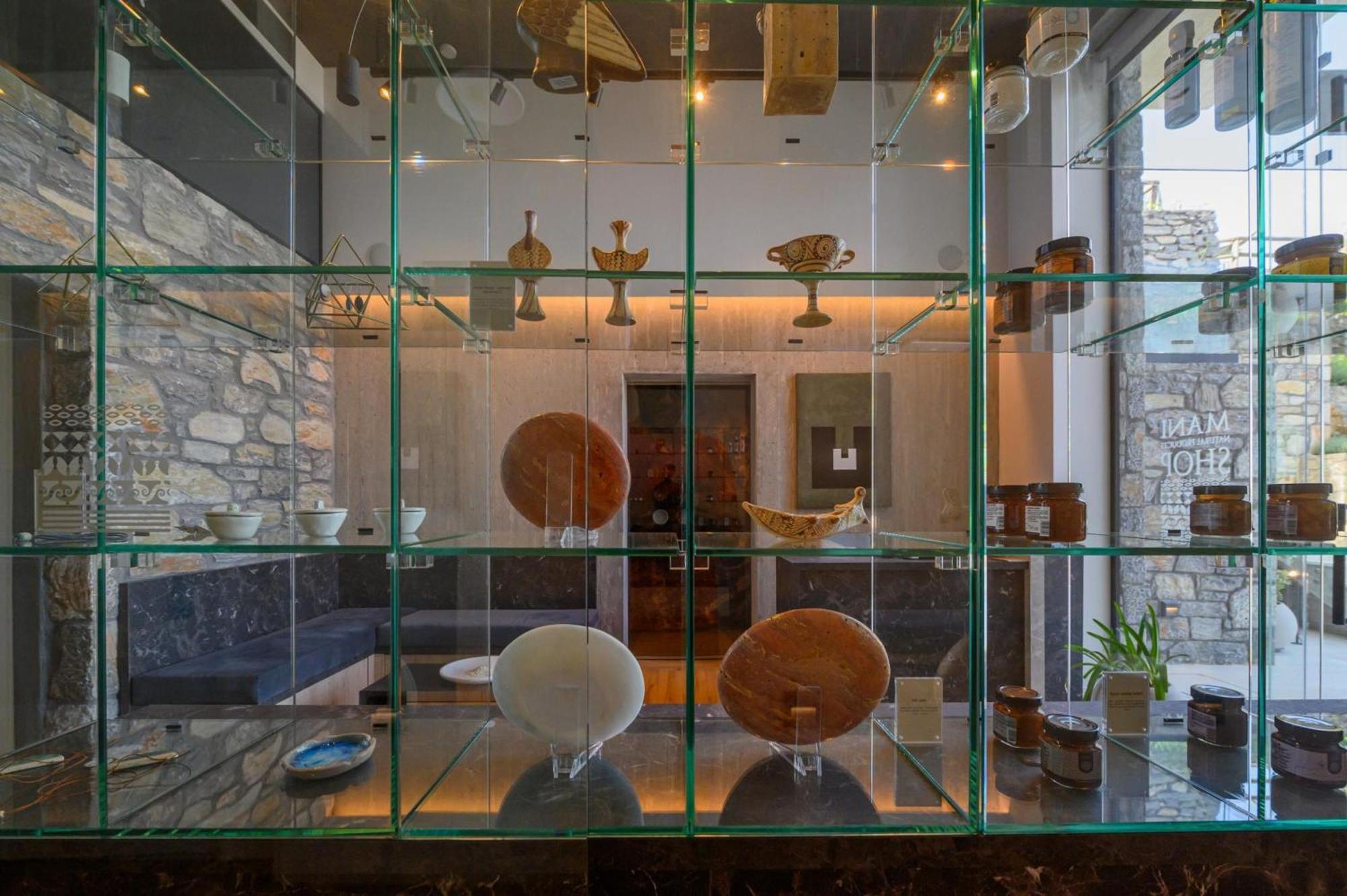 Mani Suites Agios Nikolaos  Bagian luar foto