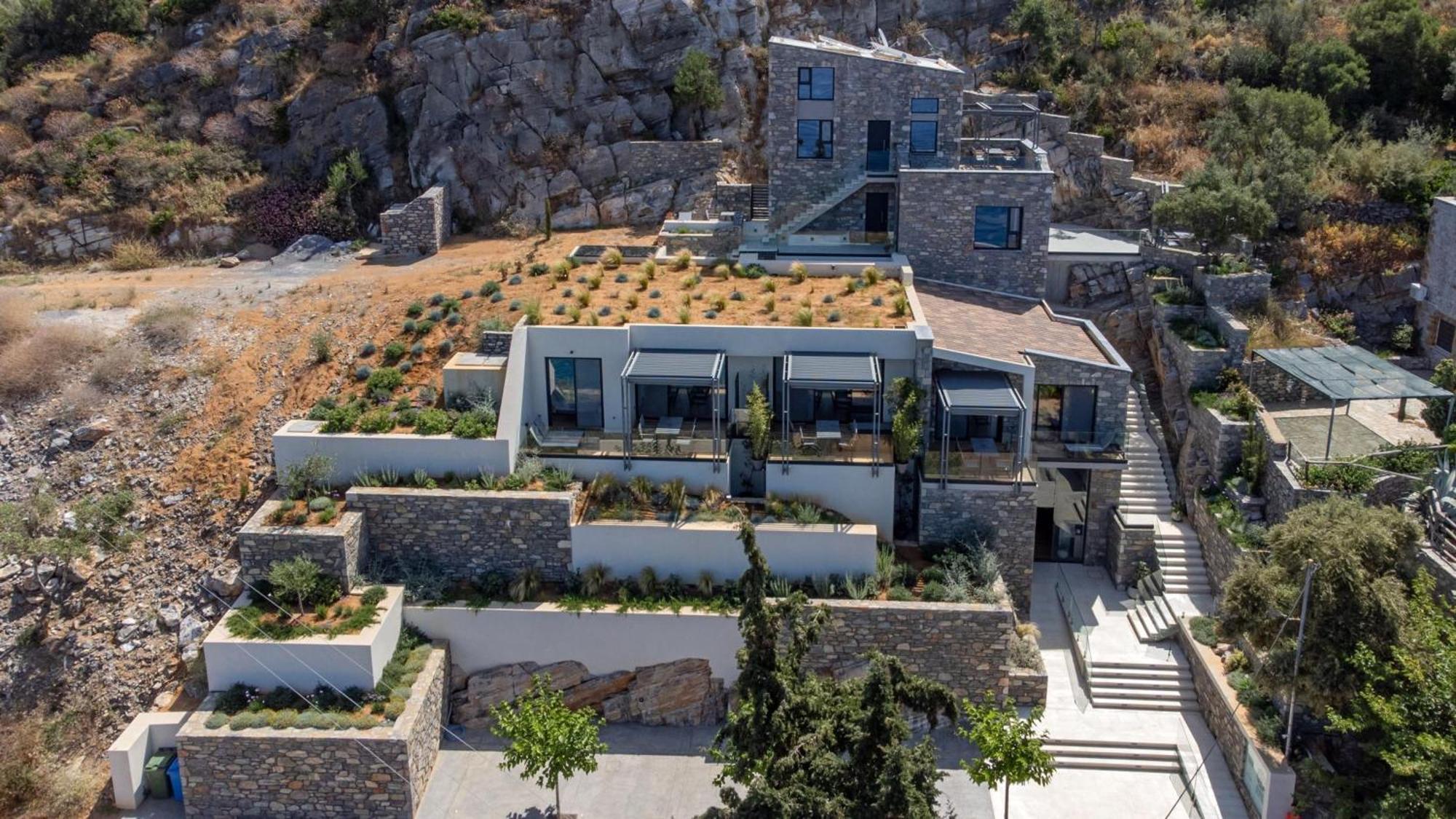 Mani Suites Agios Nikolaos  Bagian luar foto